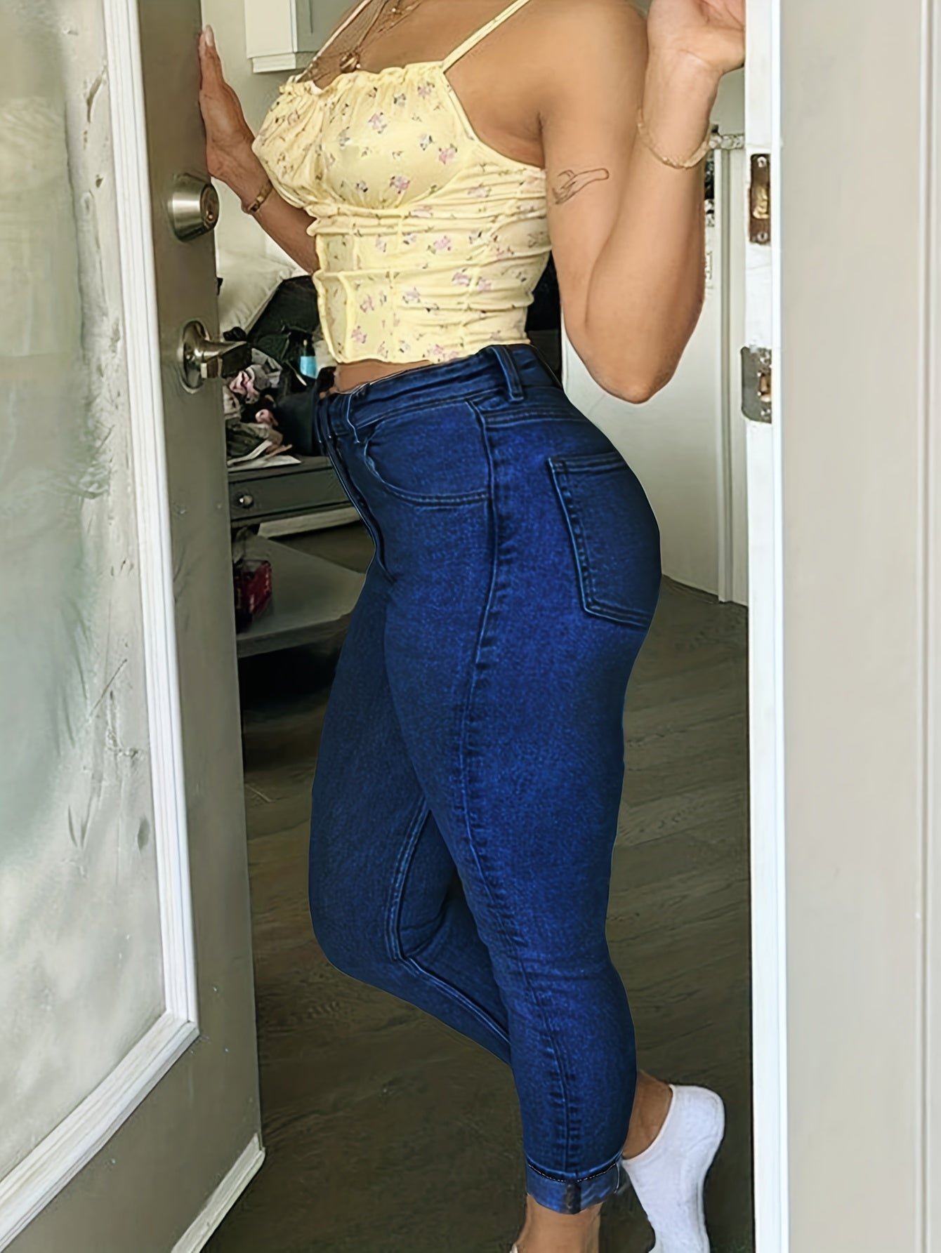 Sixsr Plus Size Casual Jeans, Women's Plus Solid Roll Up Hem Button Fly Medium Stretch Pencil Jeans