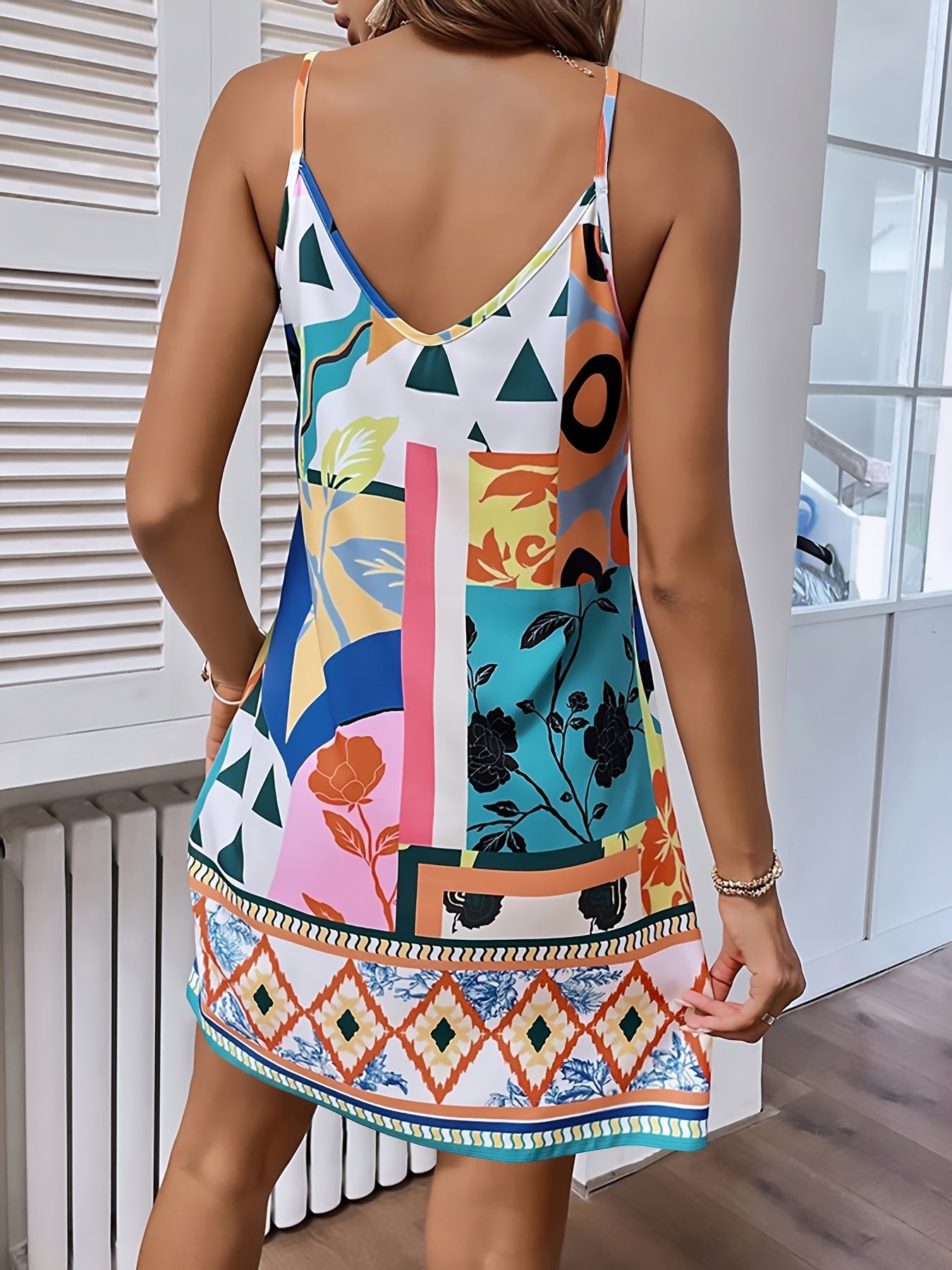 Geo Print Spaghetti Strap Top, Casual V Neck Sleeveless Cami Top For Summer, Women's Clothing