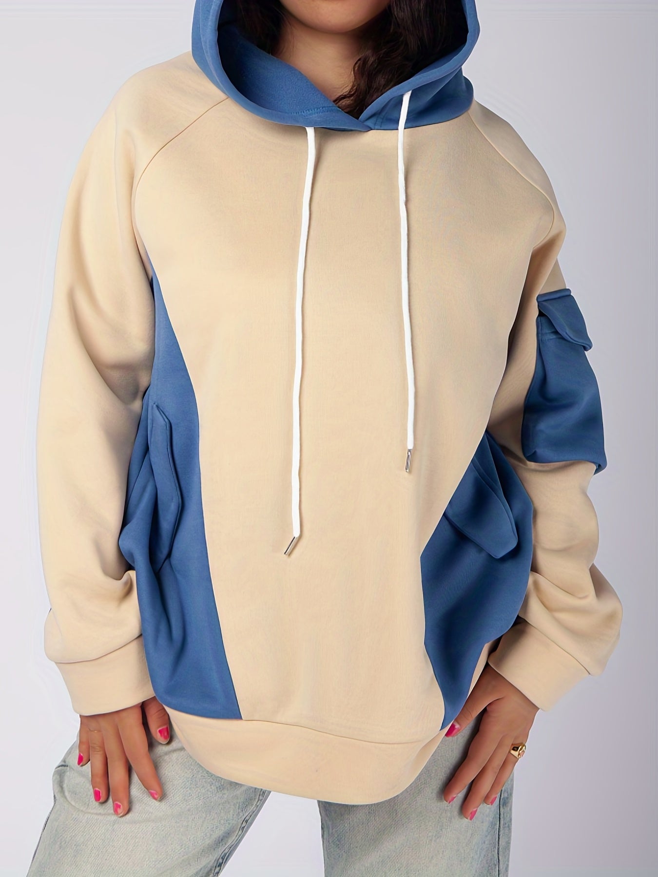 Sixsr Plus Size Casual Sweatshirt, Women's Plus Colorblock Long Sleeve Drawstring Hooded Pullover Sweatshirt With Flap Pockets, Casual Tops For Fall & Winter, Plus Size Women's Clothing