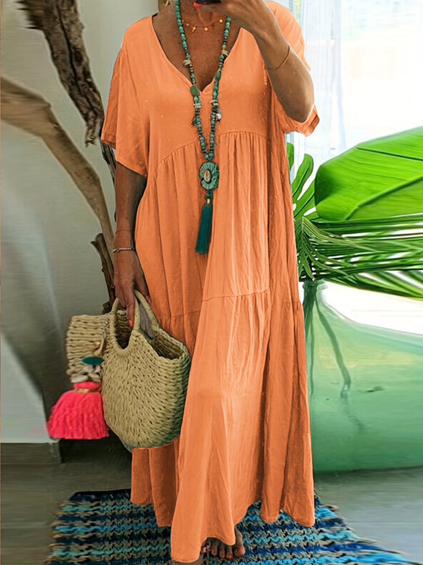 Sixsr Plus Size Casual Dress, Women's Plus Solid V Neck Short Sleeve Ruffle Trim Smock Dress