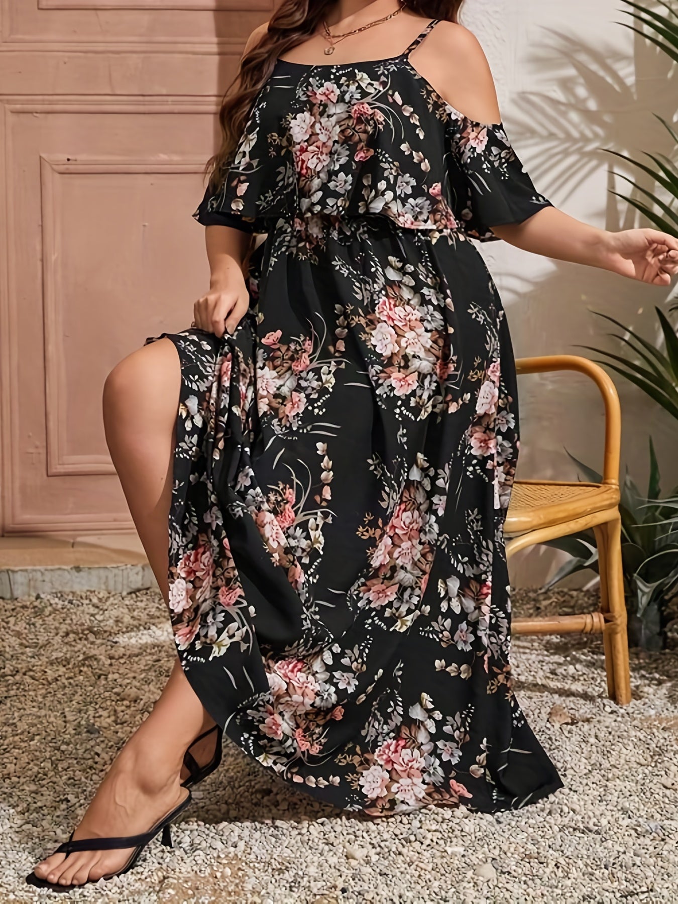 Sixsr Plus Size Casual Summer Dress, Women's Plus Floral Print Layered Cold Shoulder Slight Stretch Maxi Dress