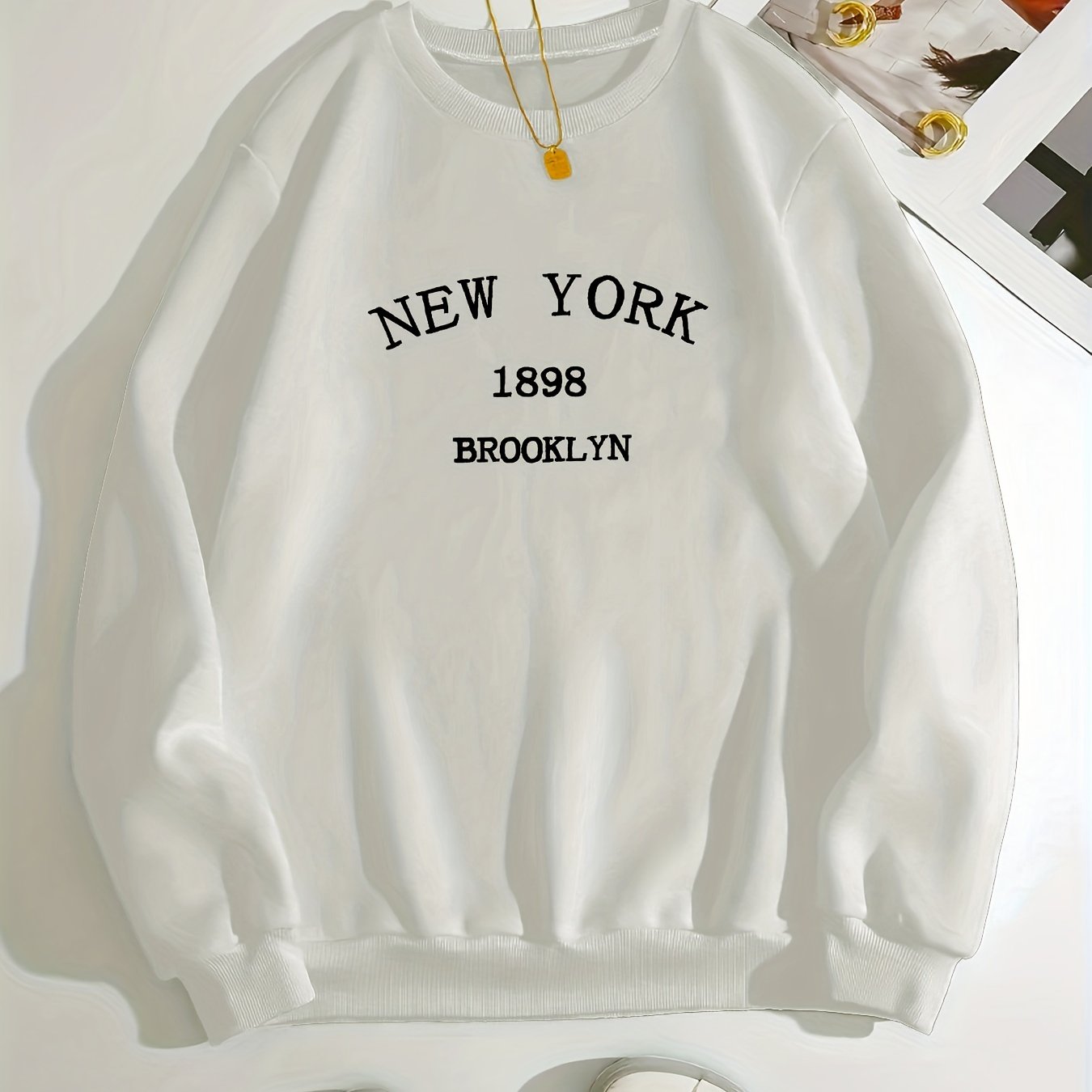 Sixsr New York Brooklyn Print Loose Sweatshirt, Casual Long Sleeve Crew Neck Sweatshirt, Women's Clothing