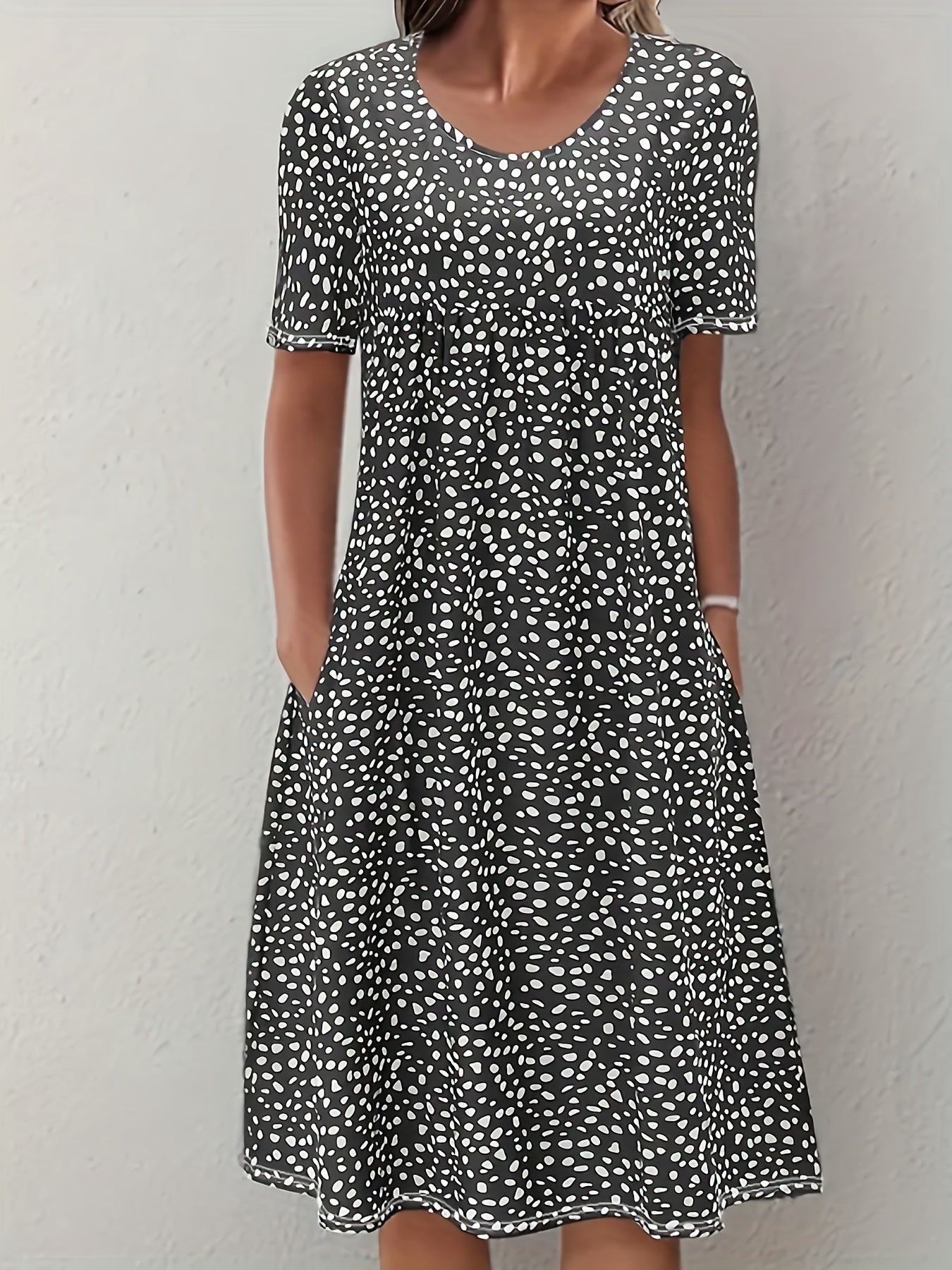 Sixsr Boho Floral Print Dual Pockets Dress, Casual Crew Neck Short Sleeve Dress, Women's Clothing