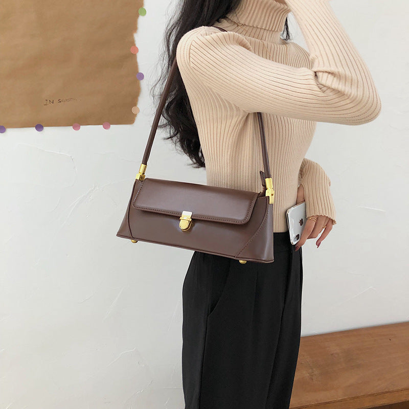2025 Internet celebrity women's bag retro underarm bag method stick bag niche versatile texture shoulder bag popular new trendy handbag