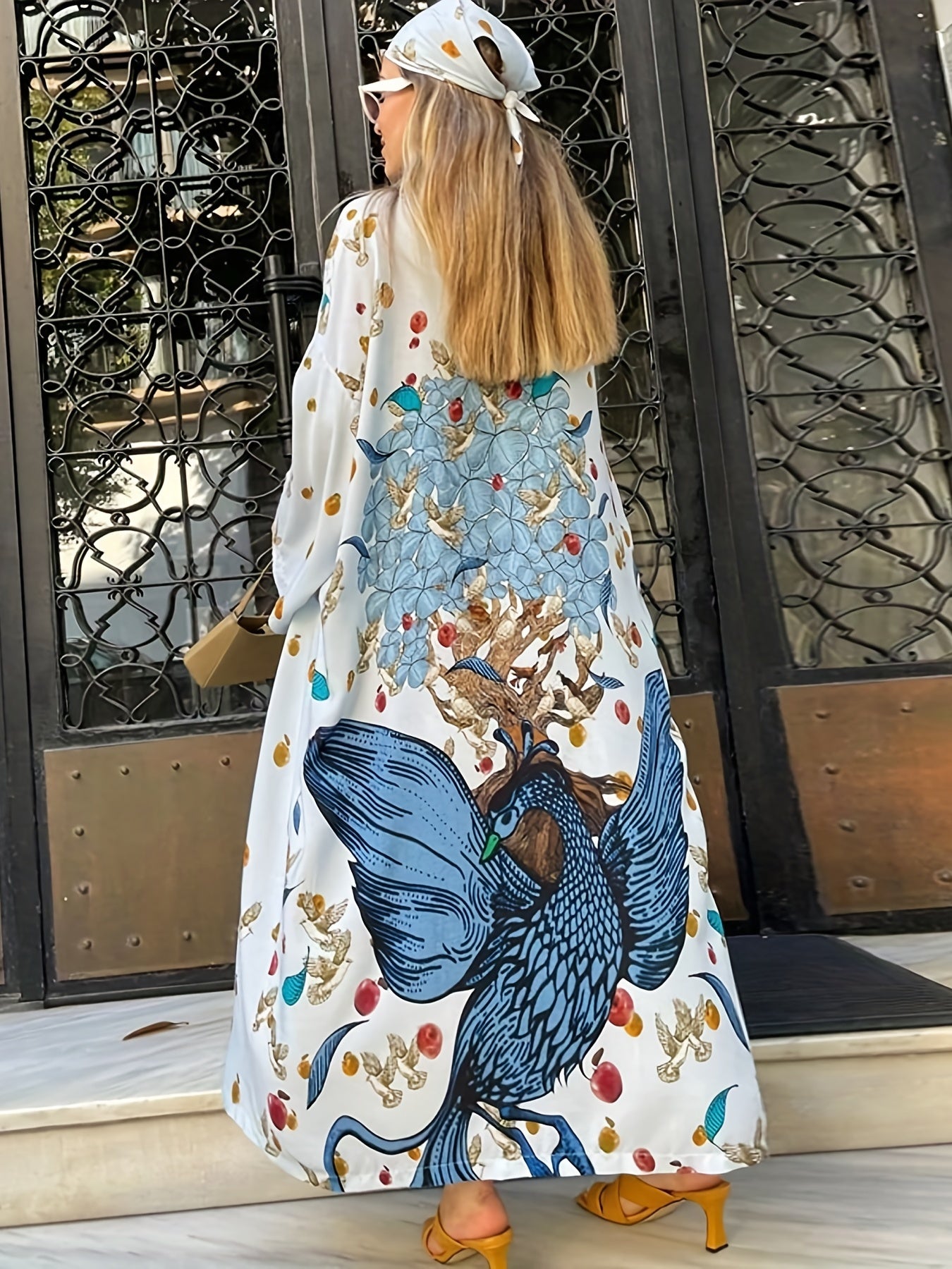 Plus Size Casual Cover Up, Women's Plus Graphic Print Long Sleeve Cover Up Robe