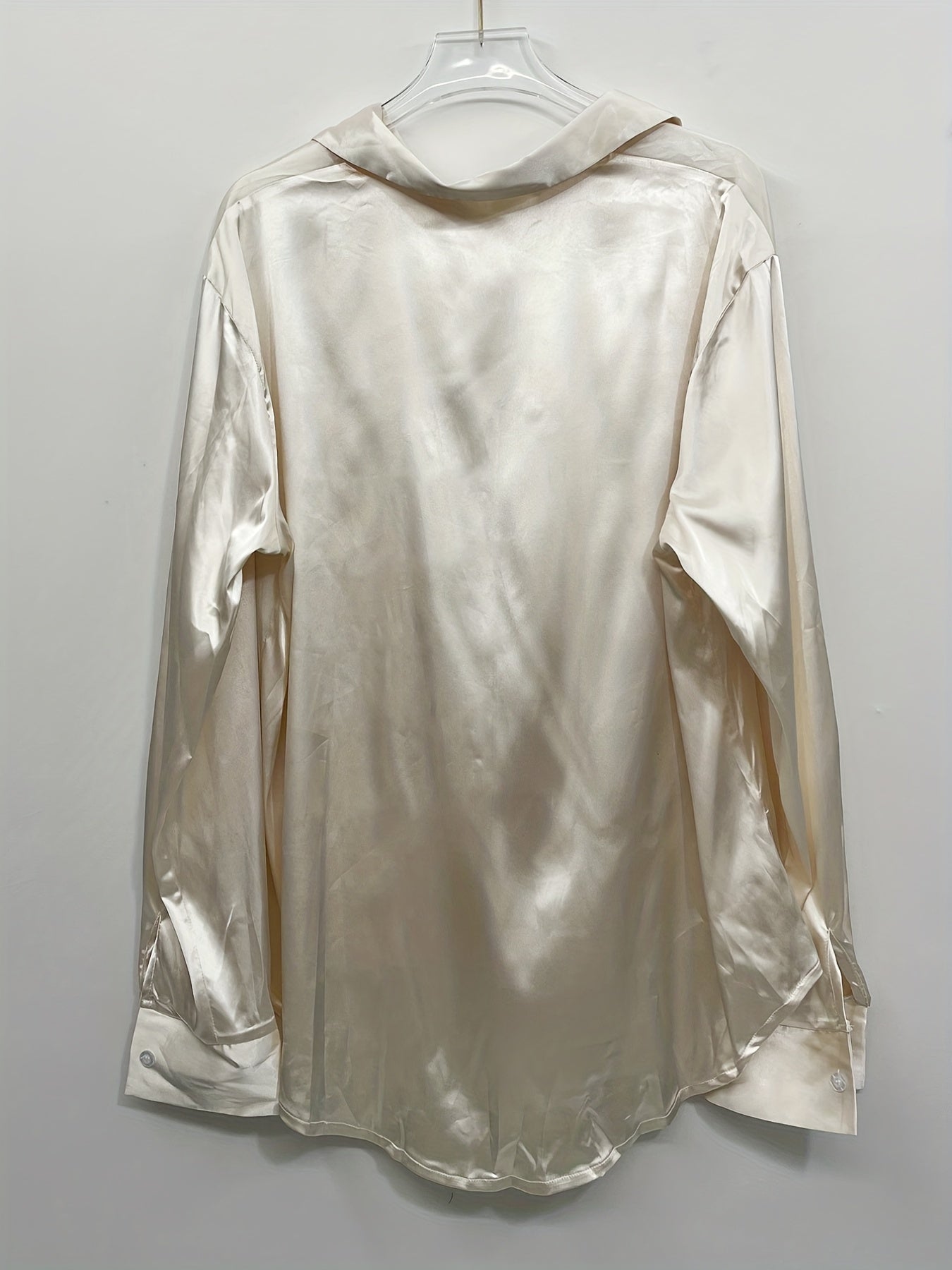 Sixsr Plus Size Casual Top, Women's Plus Solid Satin Button Up Long Sleeve Turn Down Collar Blouse