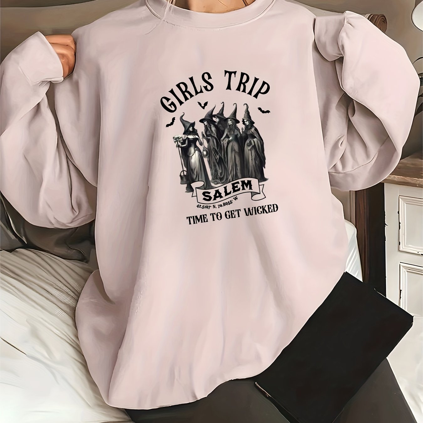 Sixsr Plus Size Halloween Sweatshirt, Women's Plus Cartoon Witch & Slogan Print Long Sleeve Crew Neck Slight Stretch Pullover Sweatshirt, Casual Tops For Fall & Winter, Plus Size Women's Clothing