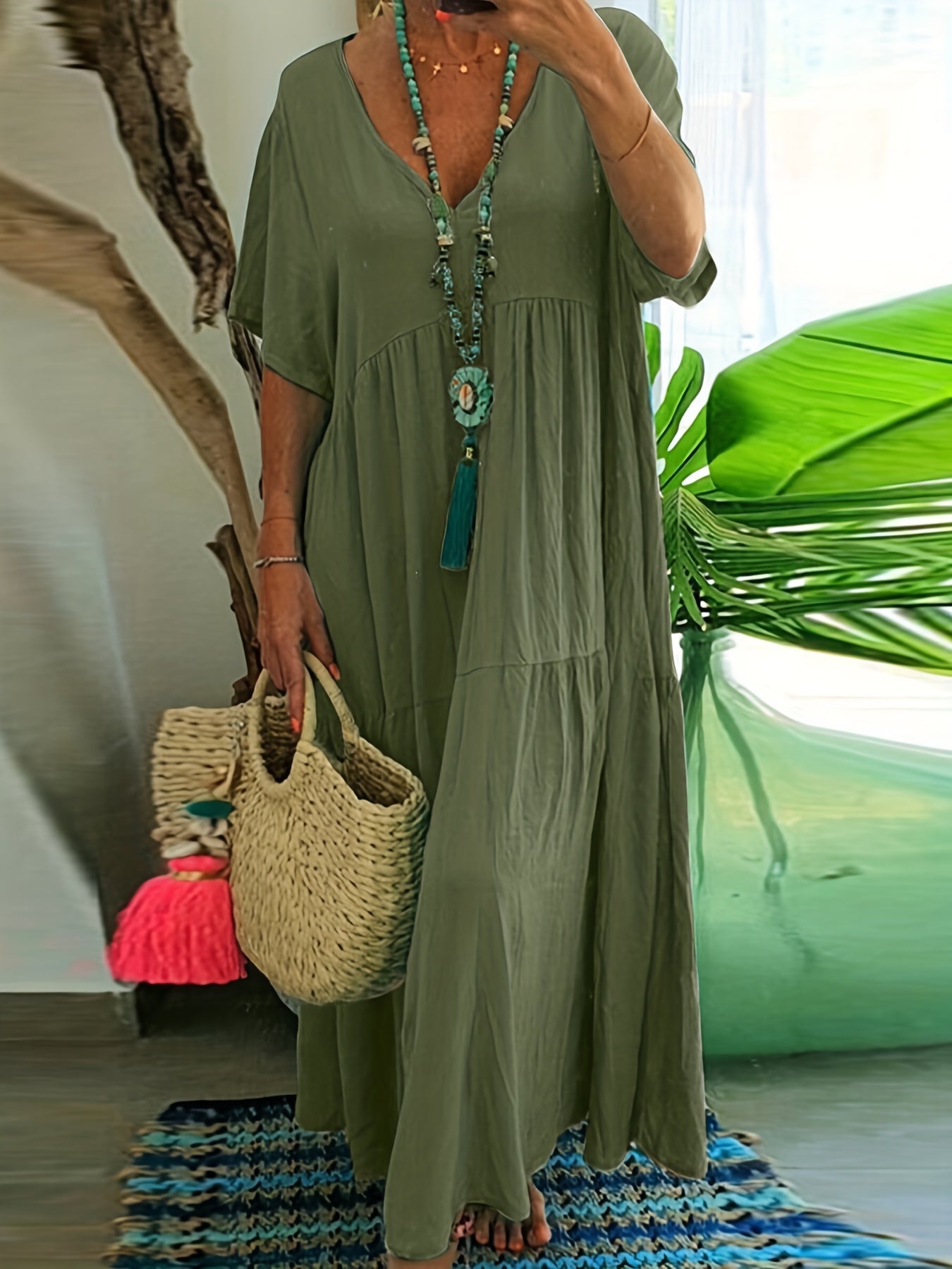 Sixsr Plus Size Casual Dress, Women's Plus Solid V Neck Short Sleeve Ruffle Trim Smock Dress