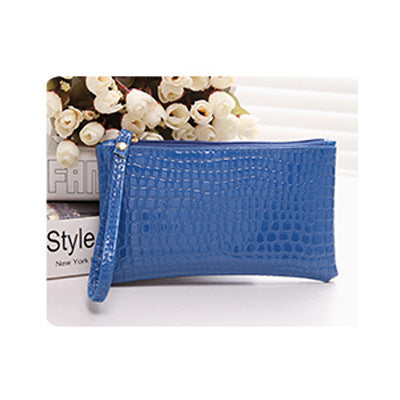 2025 Hot trade New popular new women's bags trendy long crocodile pattern clutch bag mobile phone change bag wholesale