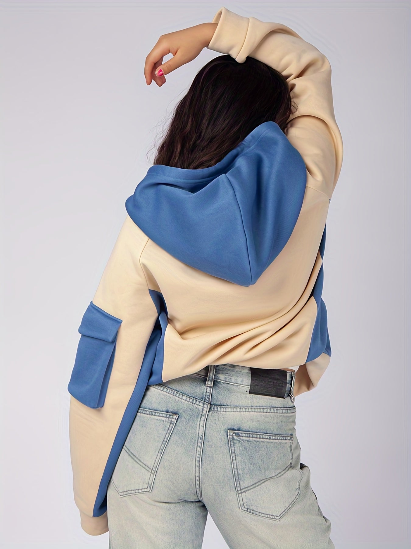 Sixsr Plus Size Casual Sweatshirt, Women's Plus Colorblock Long Sleeve Drawstring Hooded Pullover Sweatshirt With Flap Pockets, Casual Tops For Fall & Winter, Plus Size Women's Clothing