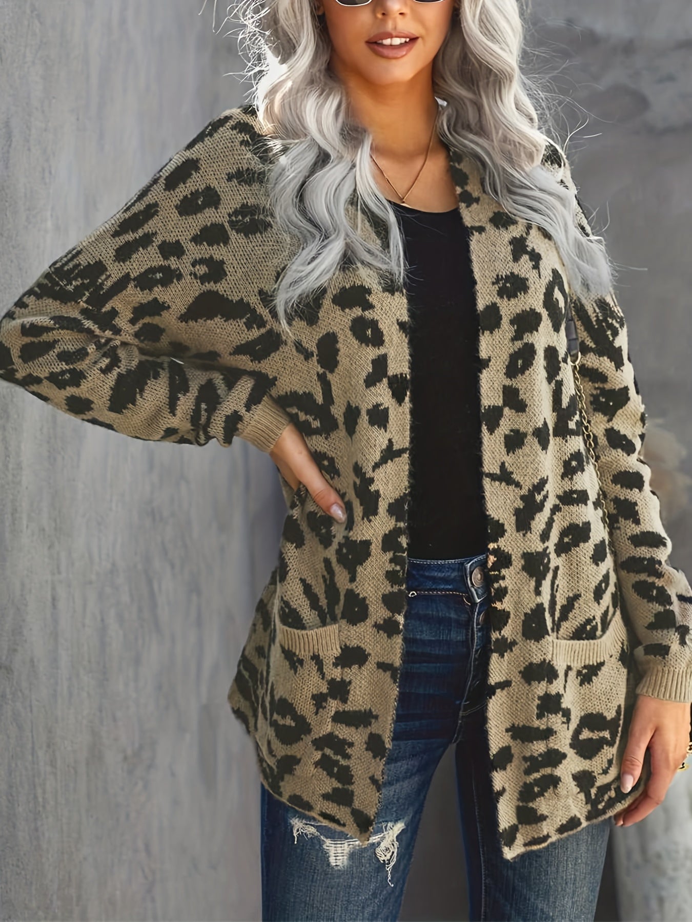 Sixsr Plus Size Casual Cardigan, Women's Plus Leopard Print Long Sleeve Open Front Medium Stretch Sweater Cardigan With Pockets