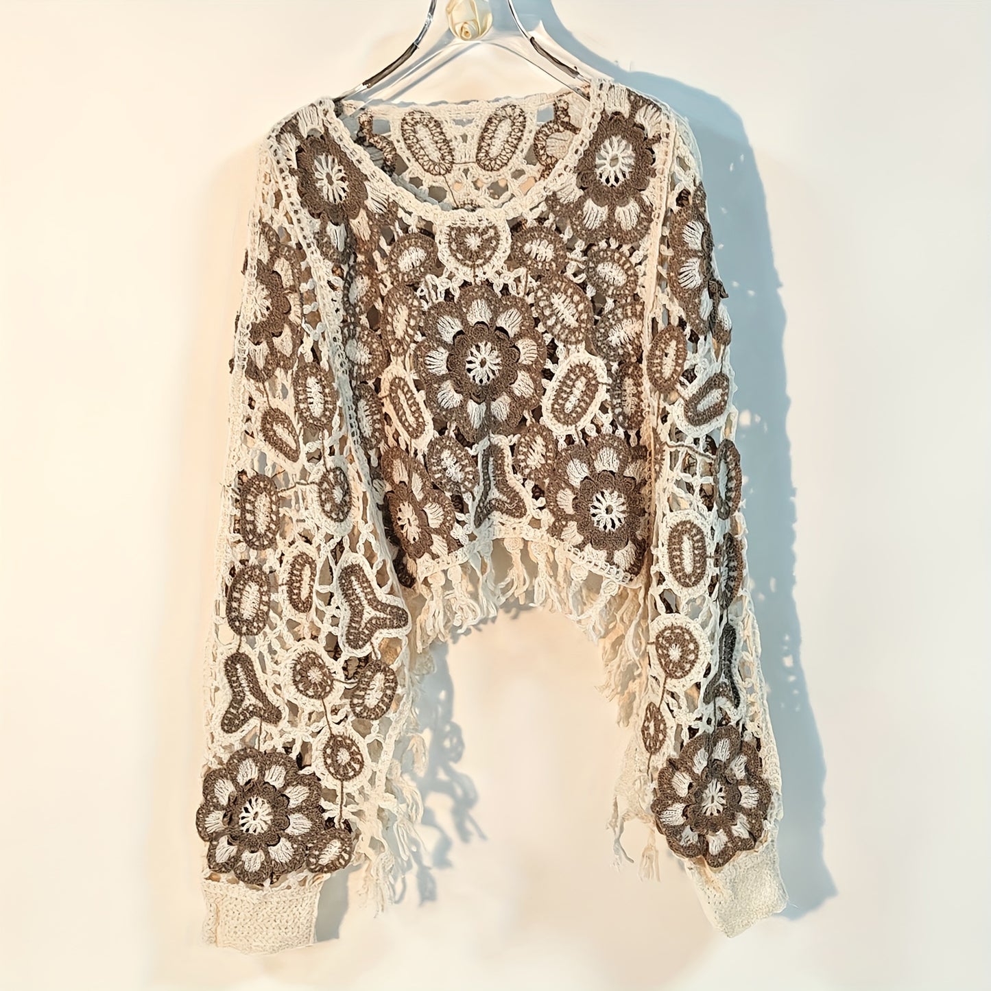 Sixsr Floral Hollow Out Tassel Shawl Elegant Long-sleeved Pullover Shawl Casual Daily Travel Versatile Coat