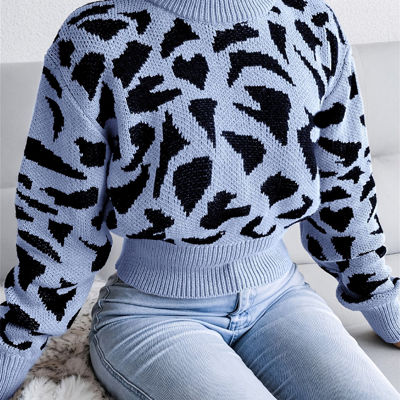Sixsr Leopard Print Crop Sweater, Casual Crew Neck Long Sleeve Sweater, Casual Tops For Fall & Winter, Women's Clothing