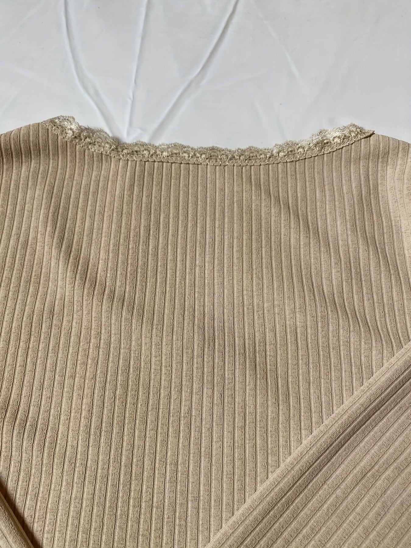 Sixsr Plus Size Elegant Sweater, Women's Plus Contrast Lace Ribbed Mini Decor Long Sleeve Thin Sweater