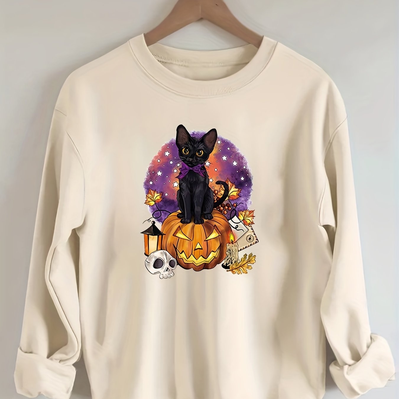 Sixsr Plus Size Halloween Casual Sweatshirt, Women's Plus Cat & Skull & Pumpkin Print Round Neck Long Sleeve Sweatshirt