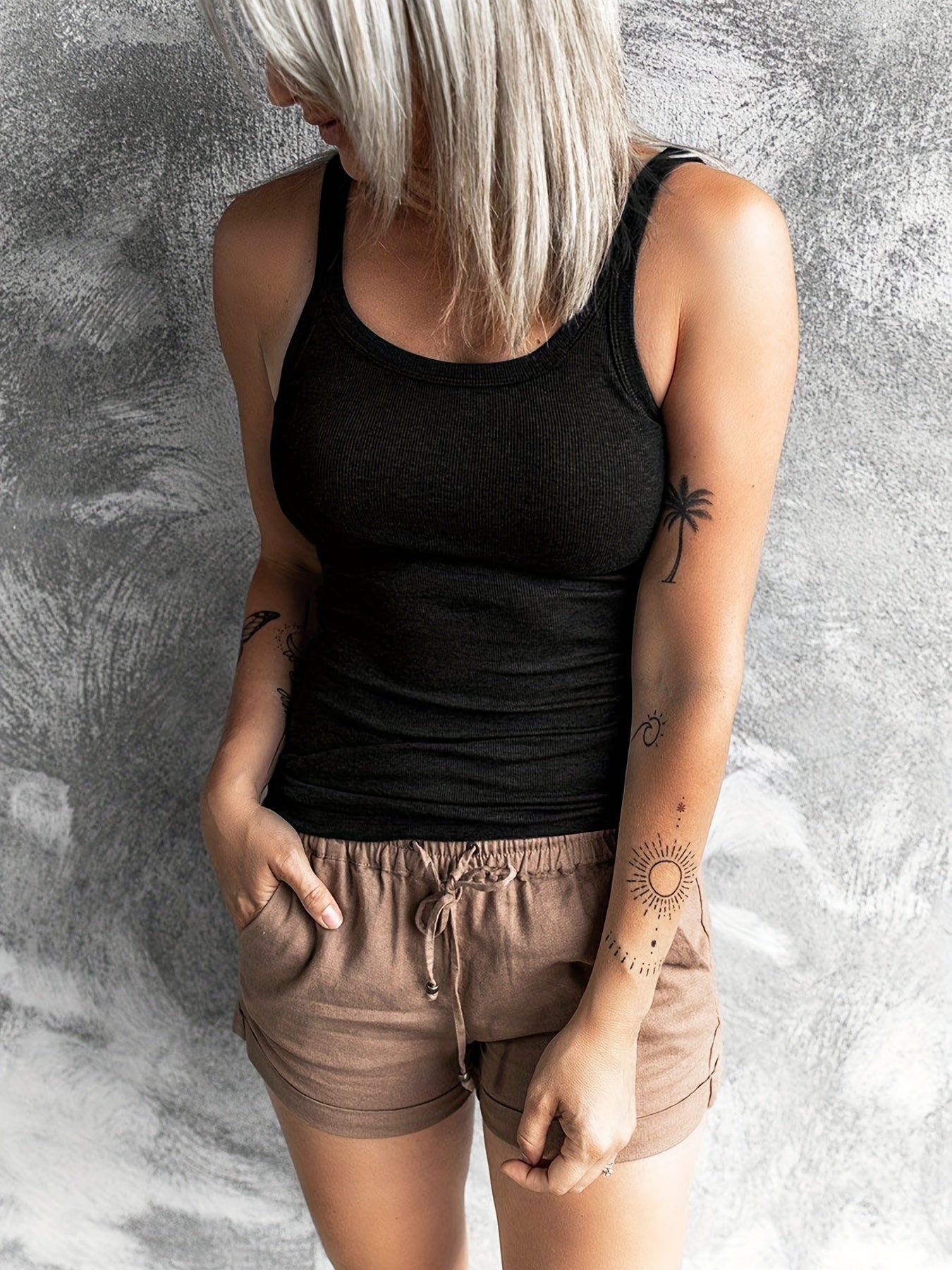 Women's Summer Sleeveless Cami Top - Versatile and Casual Crew Neck Shirt for Everyday Wear