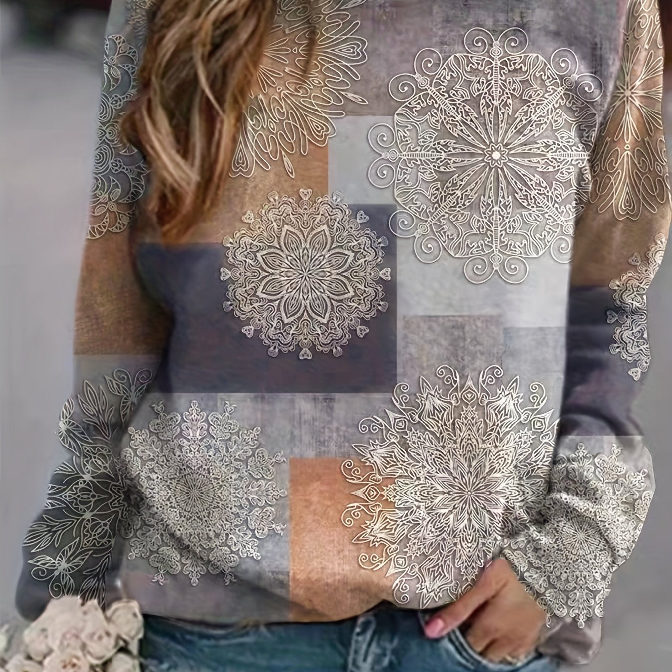 Sixsr Plus Size Casual Sweatshirt, Women's Plus Colorblock Mandala Print Long Sleeve Round Neck Sweatshirt