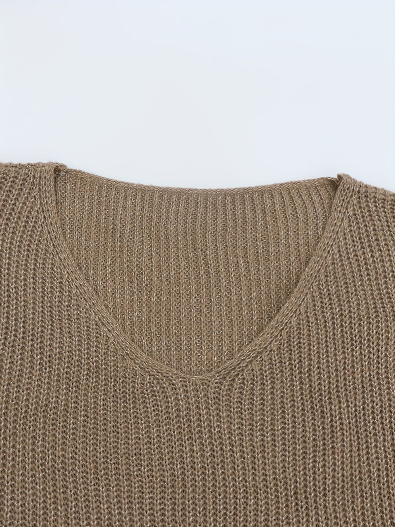 Sixsr Plus Size Casual Sweater Dress, Women's Plus Solid Bat Sleeve V Neck Mini Sweater Dress With Pockets