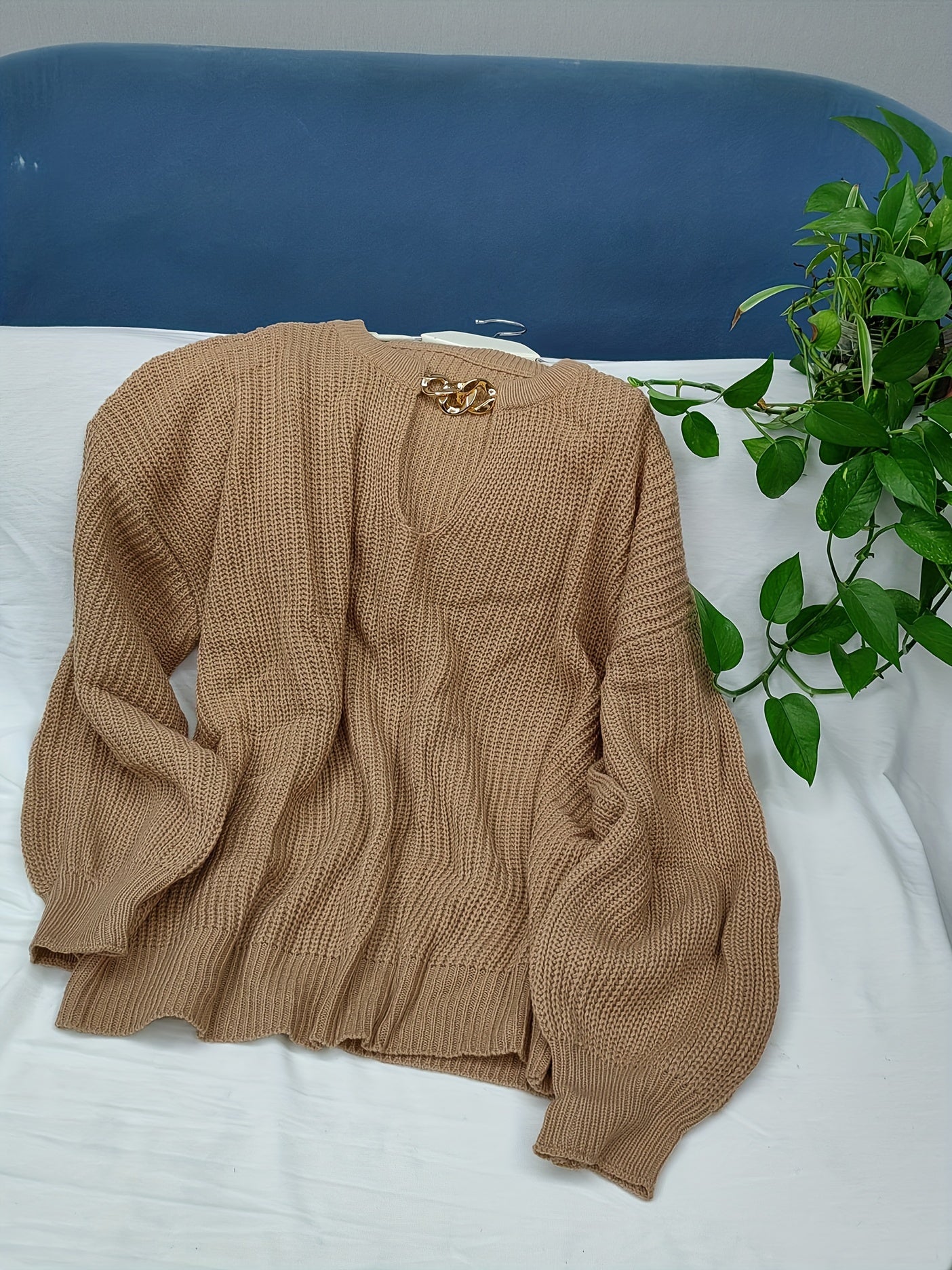Sixsr Plus Size Chain Decor Cut Out Lantern Sleeve Sweater, Women's Plus Medium Stretch Casual Sweater