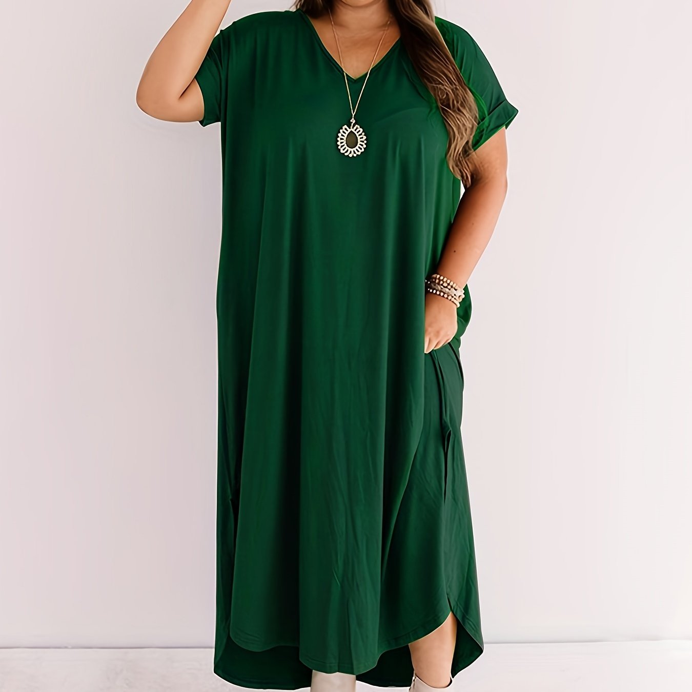 Sixsr Plus Size Casual Dress, Women's Plus Solid Short Sleeve V Neck Loose Maxi Dress