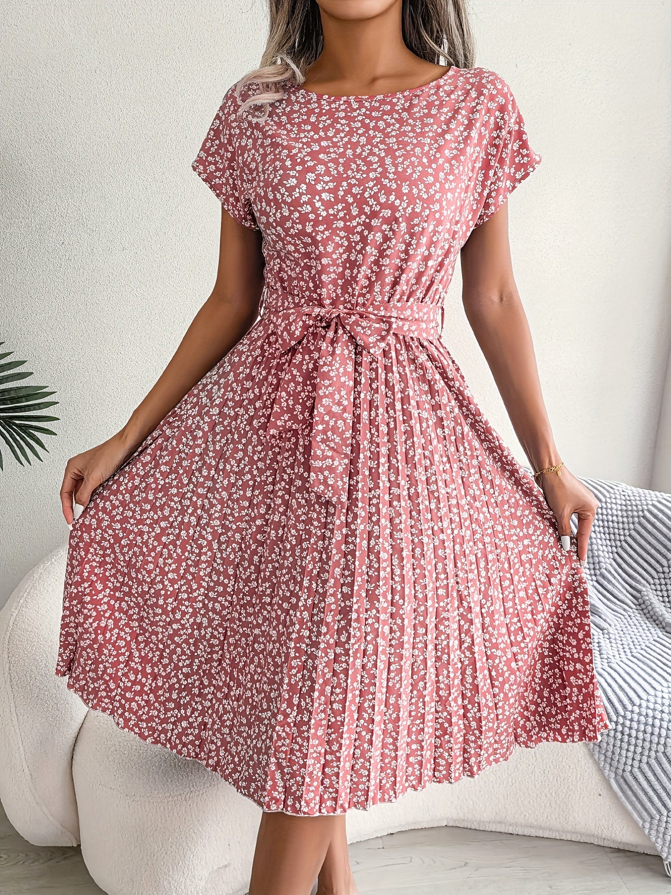 Sixsr Stylish Floral Print Belted Dress, Crew Neck Short Sleeve Dress, Casual Every Day Dress, Women's Clothing