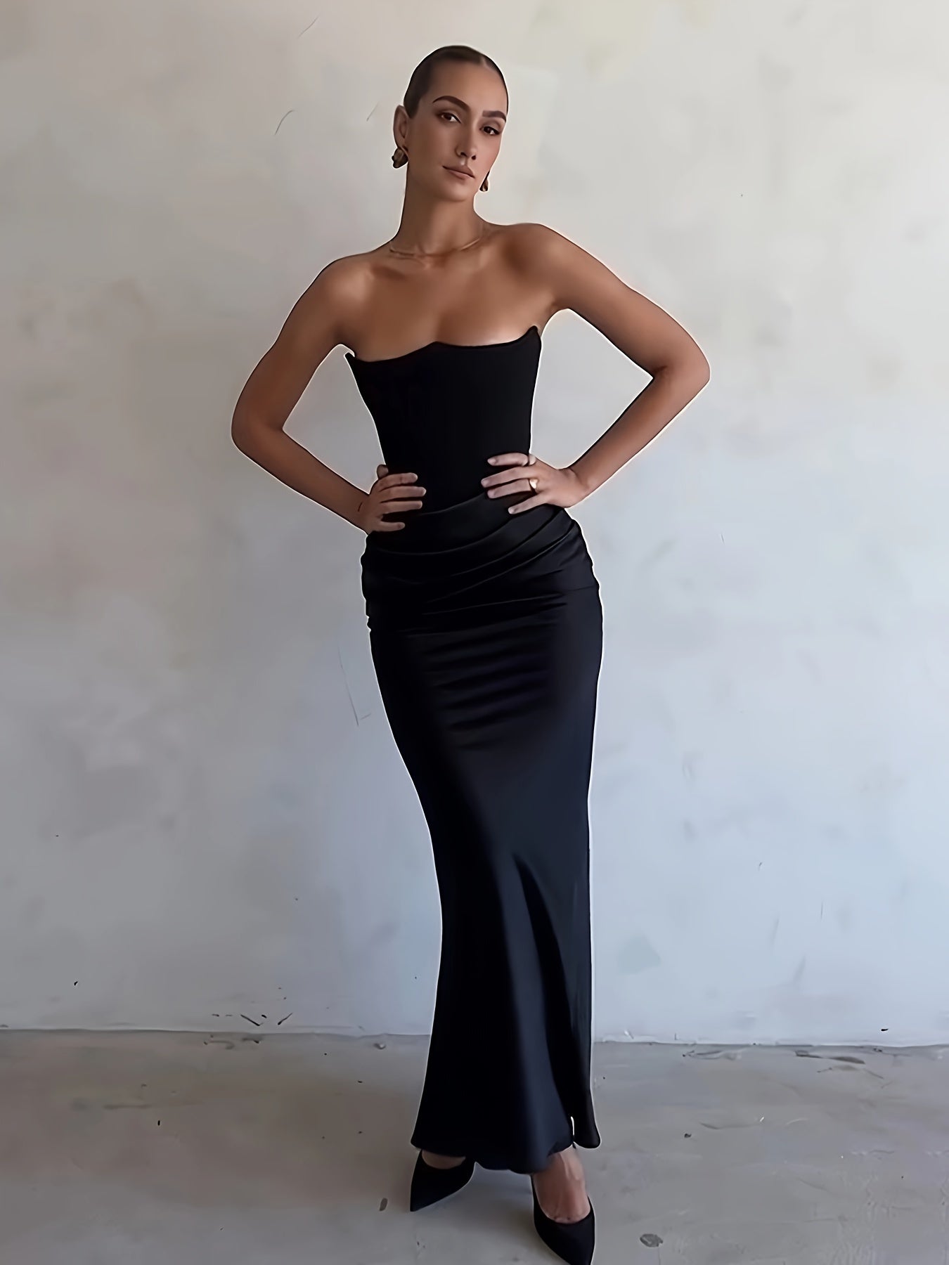 Sixsr Solid Natural Waist Fit Dress, Stylish Strapless Ruched Mermaid Dress, Women's Clothing