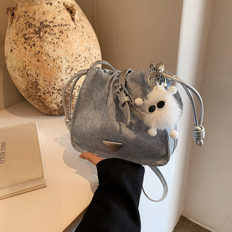 SIXSR 2025 Small bag women's popular new trendy pleated solid color shoulder messenger bag popular denim casual drawstring bucket bag