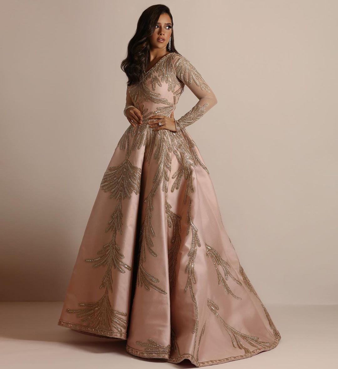 2025 winter new Popular trade women's clothing independent station bronzing big sleeve long dress banquet sexy evening dress