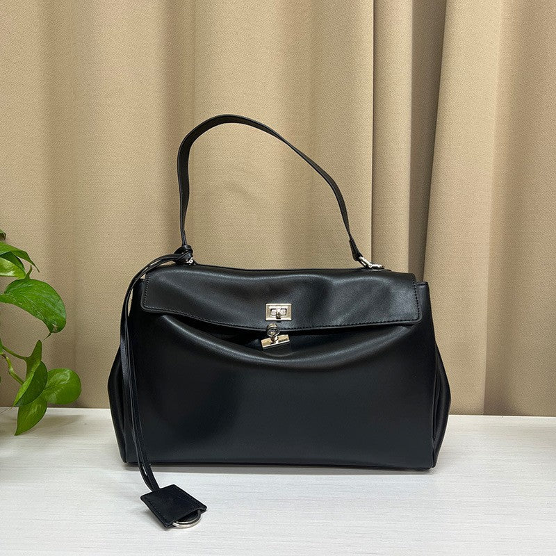 2025 Bag women's popular new rodeo bag large-capacity commuter tote bag B home same handbag texture shoulder bag