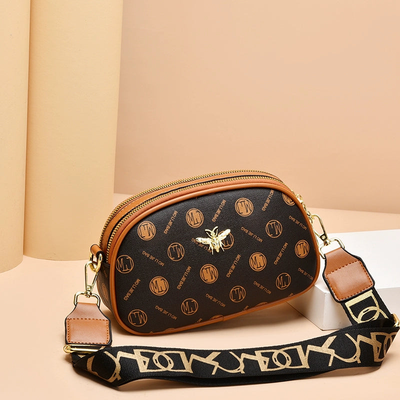 Bag women's summer new fashion versatile broadband messenger bag niche super fire lightweight camera shoulder women's bag