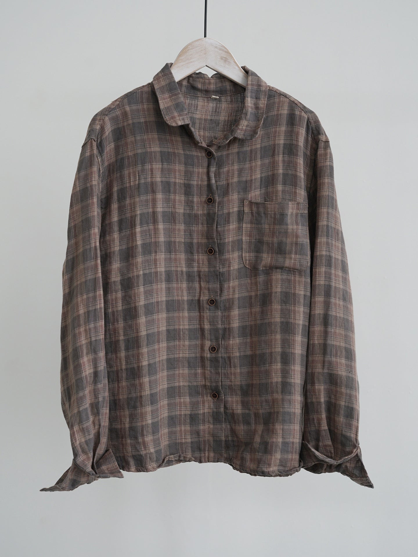 high-quality yarn-dyed linen plaid lapel shirt, literary and retro simple commuter plaid top W24345