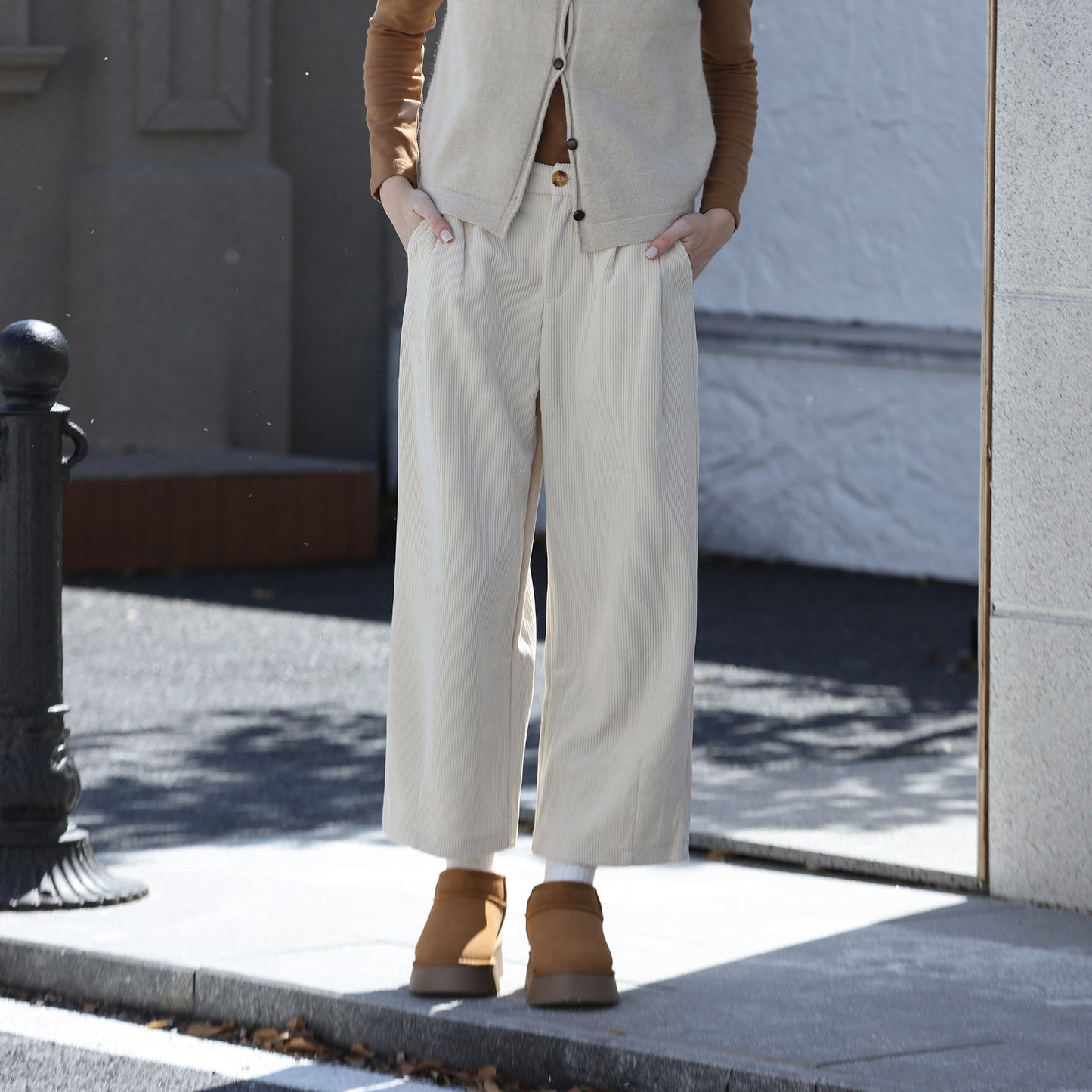 autumn and winter new corduroy straight-leg pants women's loose and thin thermal casual pants elastic waist solid color nine-point pants