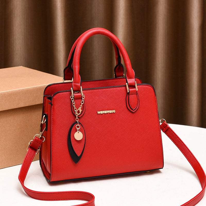 Women's bag new trendy temperament simple and versatile shoulder messenger bag large capacity fashion bridal bag handbag