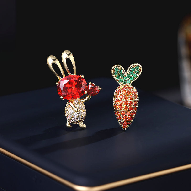 2025 S925 silver needle rabbit year natal year earrings sweet fresh temperament asymmetrical cute carrot bunny stud earrings