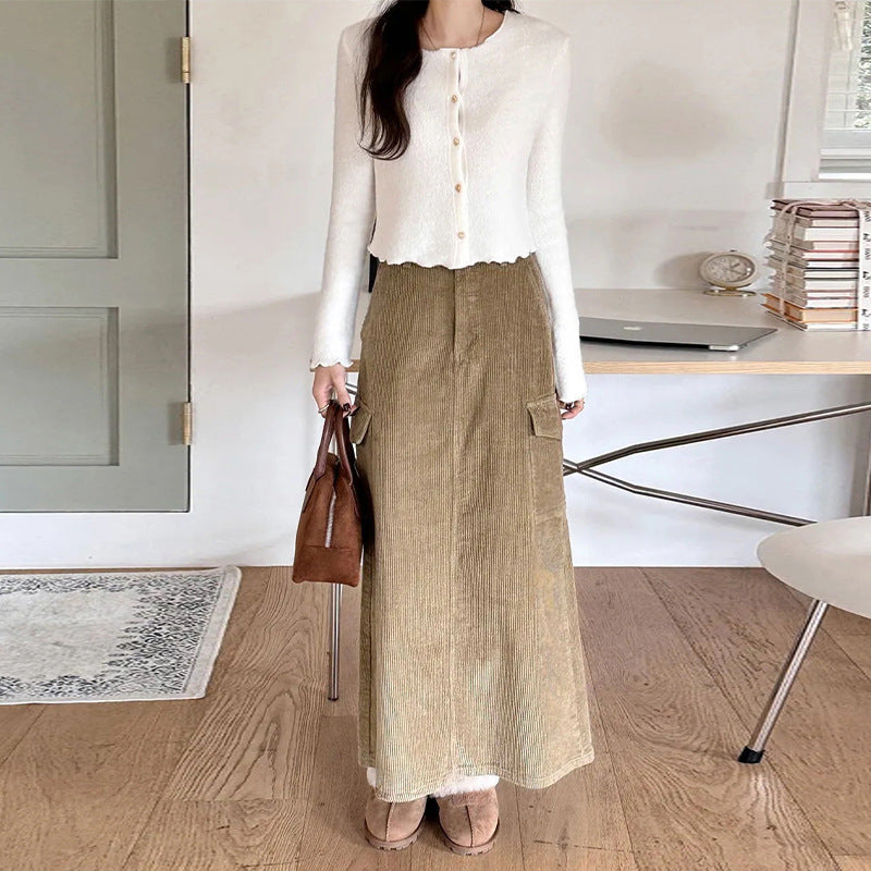 Retro corduroy skirt women's spring new pocket design solid color tooling skirt back split long skirt