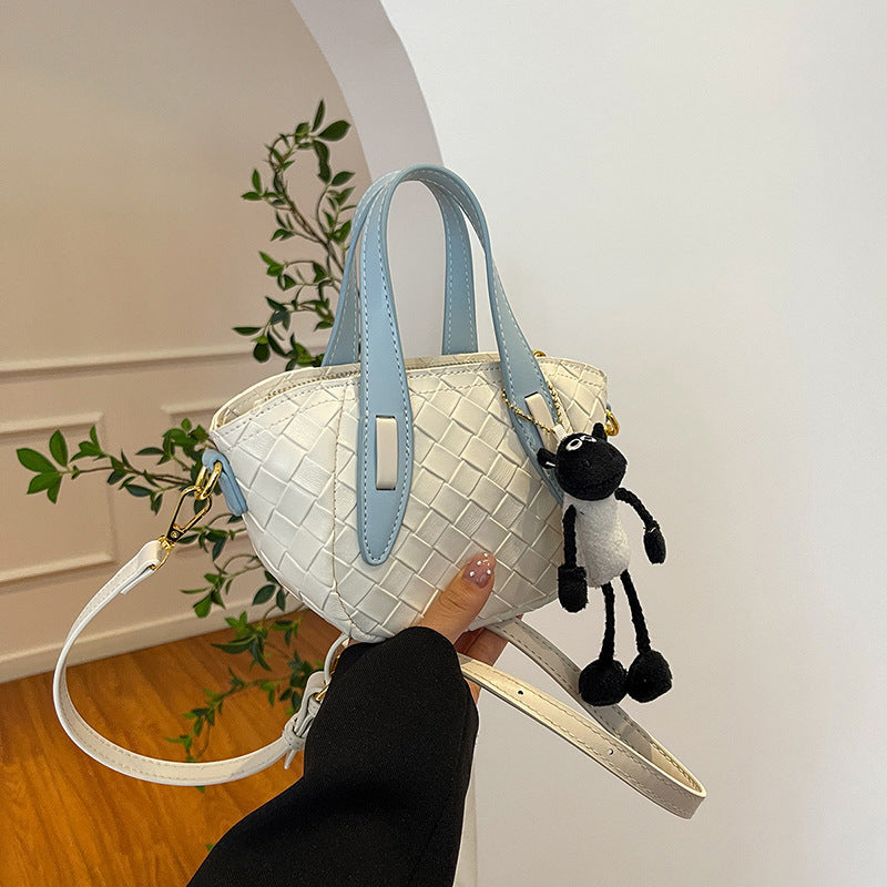 SIXSR 2025 Niche design woven handbag bag women's popular new Japanese hand carry vegetable basket bag small shoulder messenger bag