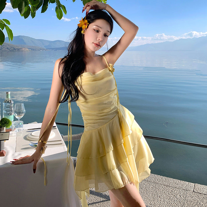 2025 Seaside vacation ruffle leaf suspender dress women's 2025 summer new design sense niche three-dimensional flower skirt