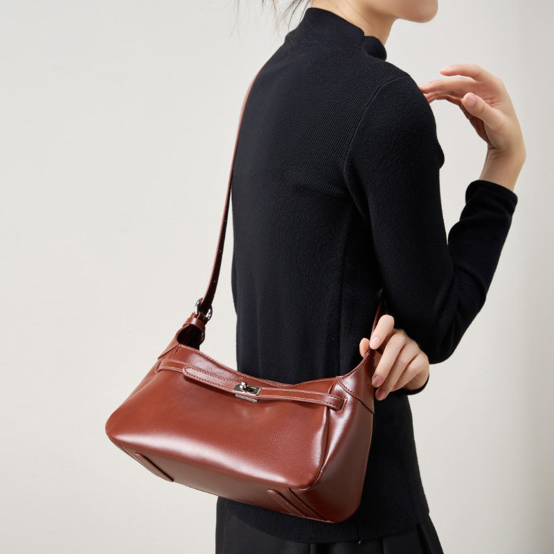 underarm bag women's bag popular new oil wax cowhide shoulder bag niche design high-end retro messenger bag