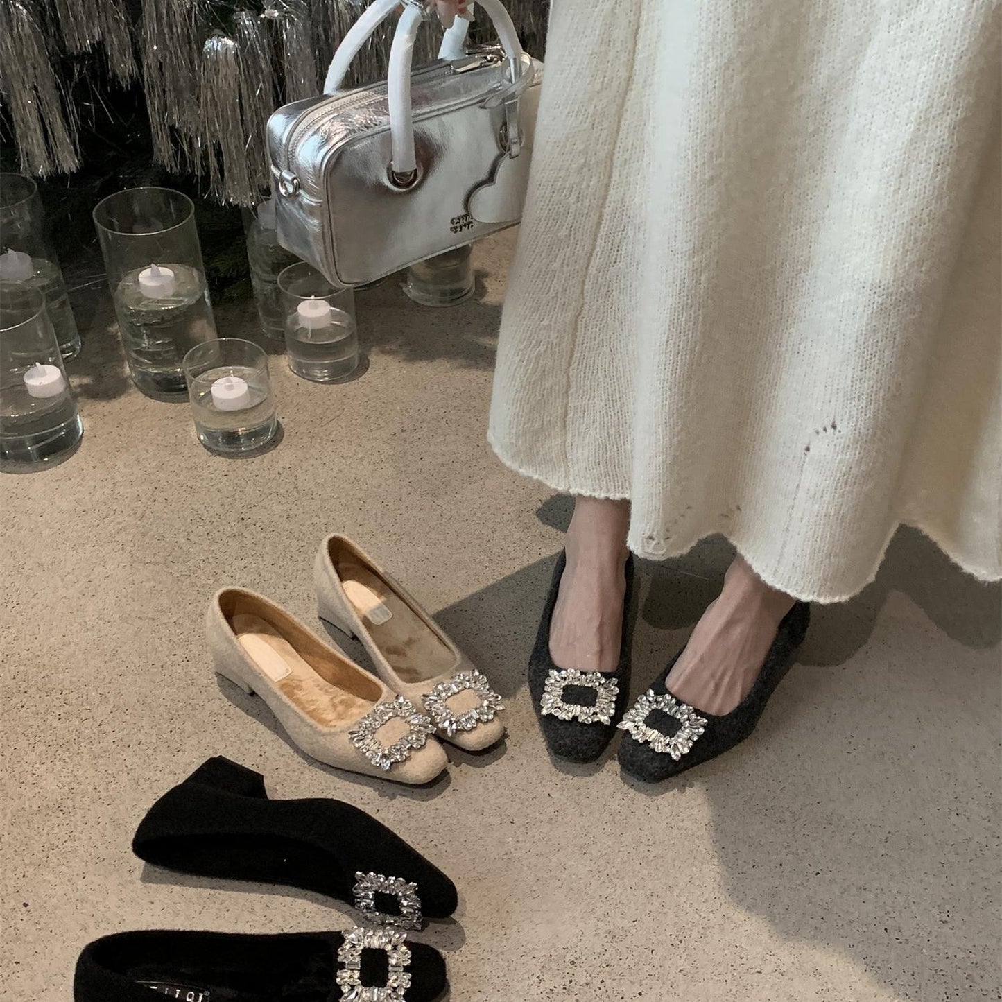 2025 popular autumn and winter new wedding shoes ladyshoes rhinestone square heel Internet celebrity single shoes women's new velvet beanie shoes