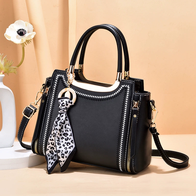 spring and summer new bag tide Korean version fashionable atmosphere women's messenger bag versatile large capacity Muse shoulder bag