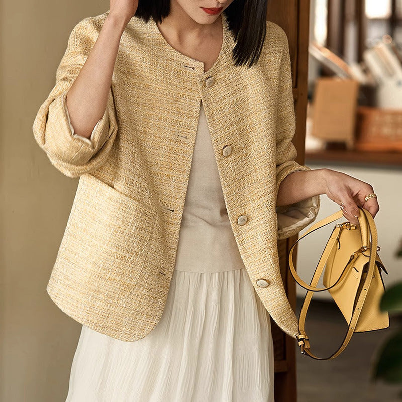 2025 Sweet wind age-reducing small fragrant wind jacket, tweed collarless top spring new high-end women's clothing short