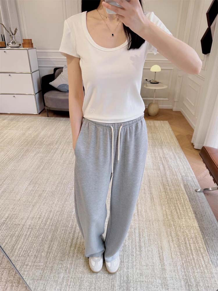 Siyuan 25 early spring simple commuting daily front shoulder five-color simple large u-neck short-sleeved T-shirt women's 8982