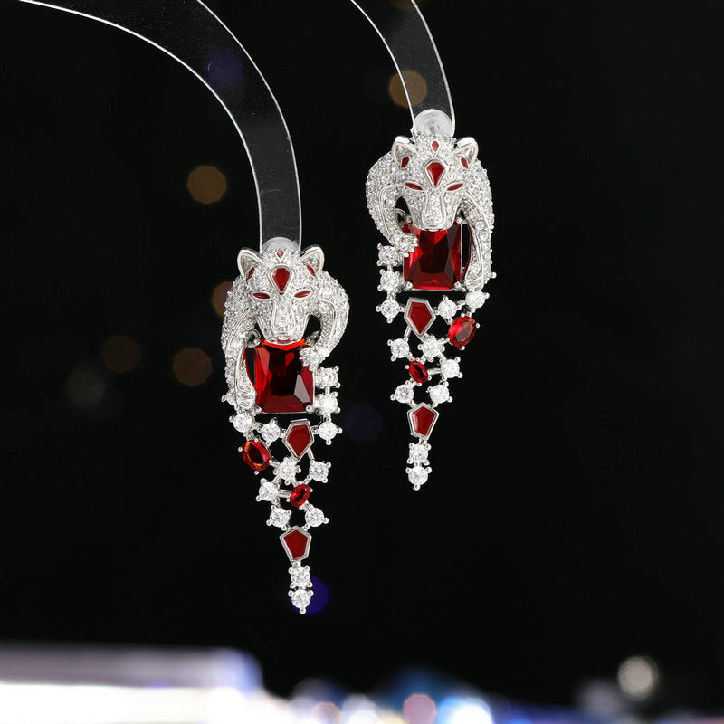 2025 Fashion banquet dress with earrings, female personality temperament, light luxury, high-end fashion zircon, gold leopard, cheetah earrings