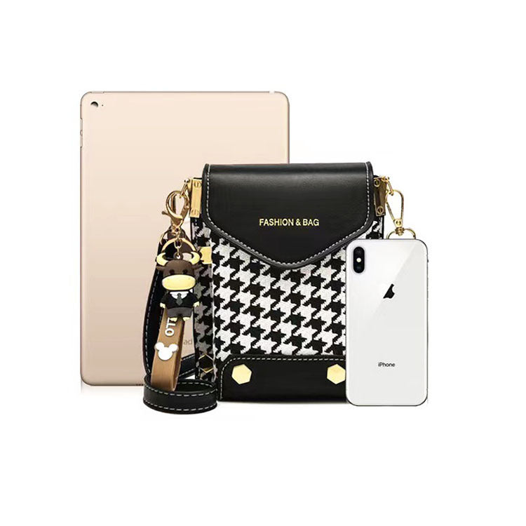 SIXSR 2025Mr. Pufferfish summer new popular messenger mobile phone bag letter vertical single shoulder Popular style small satchel women's bag