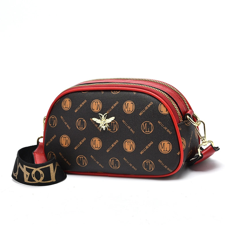 Bag women's summer new fashion versatile broadband messenger bag niche super fire lightweight camera shoulder women's bag