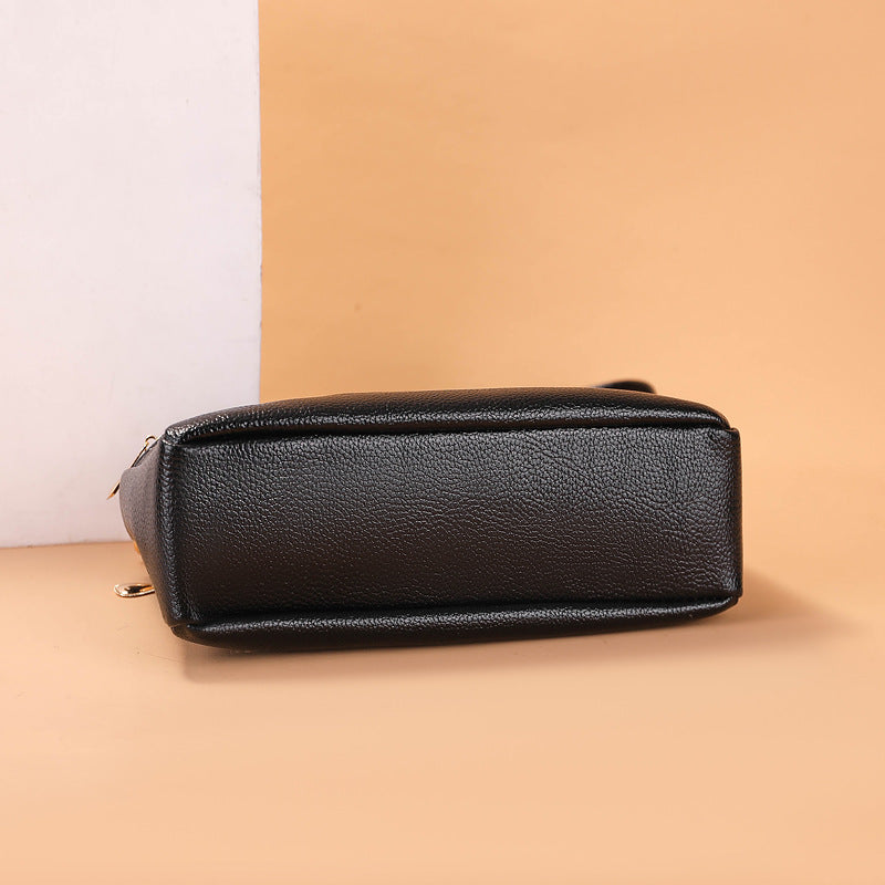 SIXSR 2025Women's bag small bag summer trend new messenger shoulder bag fashionable middle-aged pu Korean version messenger women's bag