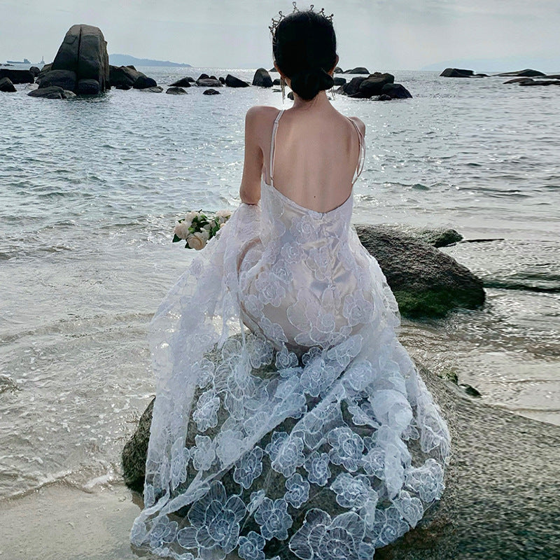 2025 Niche light wedding dress morning gown bride birthday engagement dress small white dress seaside vacation white neck dress