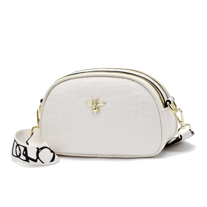 Bag women's summer new fashion versatile broadband messenger bag niche super fire lightweight camera shoulder women's bag