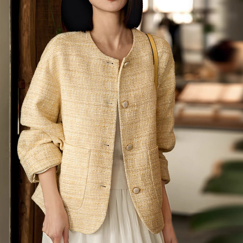 2025 Sweet wind age-reducing small fragrant wind jacket, tweed collarless top spring new high-end women's clothing short