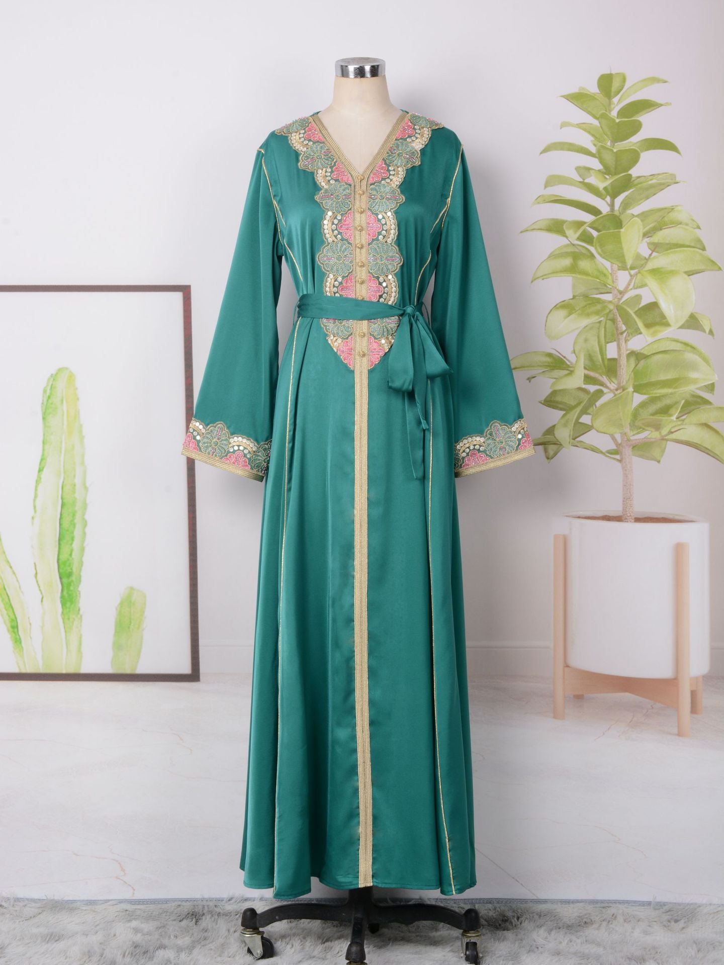 MT133 Middle East Women's Dress Beaded Ribbon Lace Abaya Dubai Muslim Fashion Robe